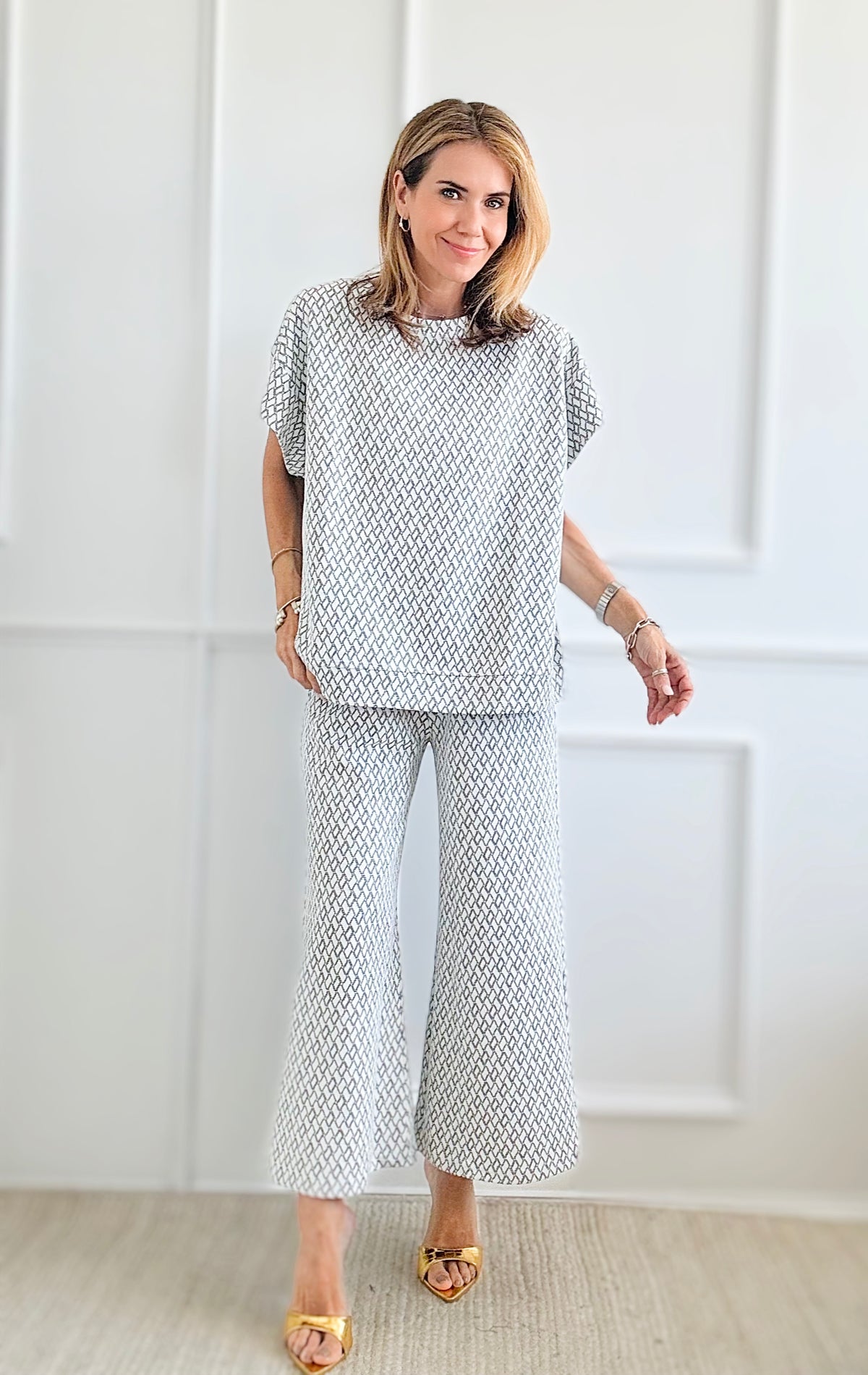 Metallic Jacquard Cropped Set - White/Grey-210 Loungewear/sets-See and Be Seen-Coastal Bloom Boutique, find the trendiest versions of the popular styles and looks Located in Indialantic, FL