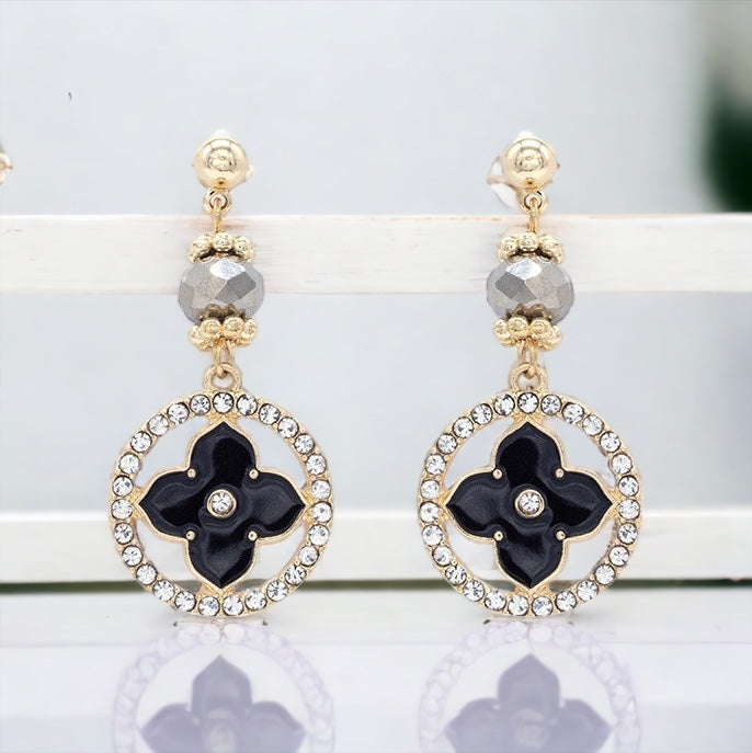 Clover Shape Dangle Earrings-230 Jewelry-US Jewelry House-Coastal Bloom Boutique, find the trendiest versions of the popular styles and looks Located in Indialantic, FL