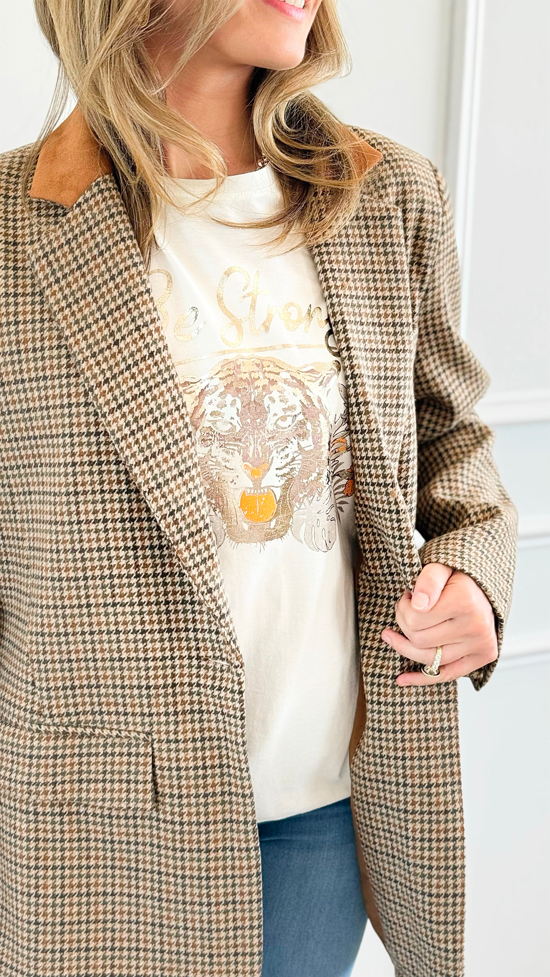 Timeless Elegance Blazer-160 Jackets-JODIFL-Coastal Bloom Boutique, find the trendiest versions of the popular styles and looks Located in Indialantic, FL