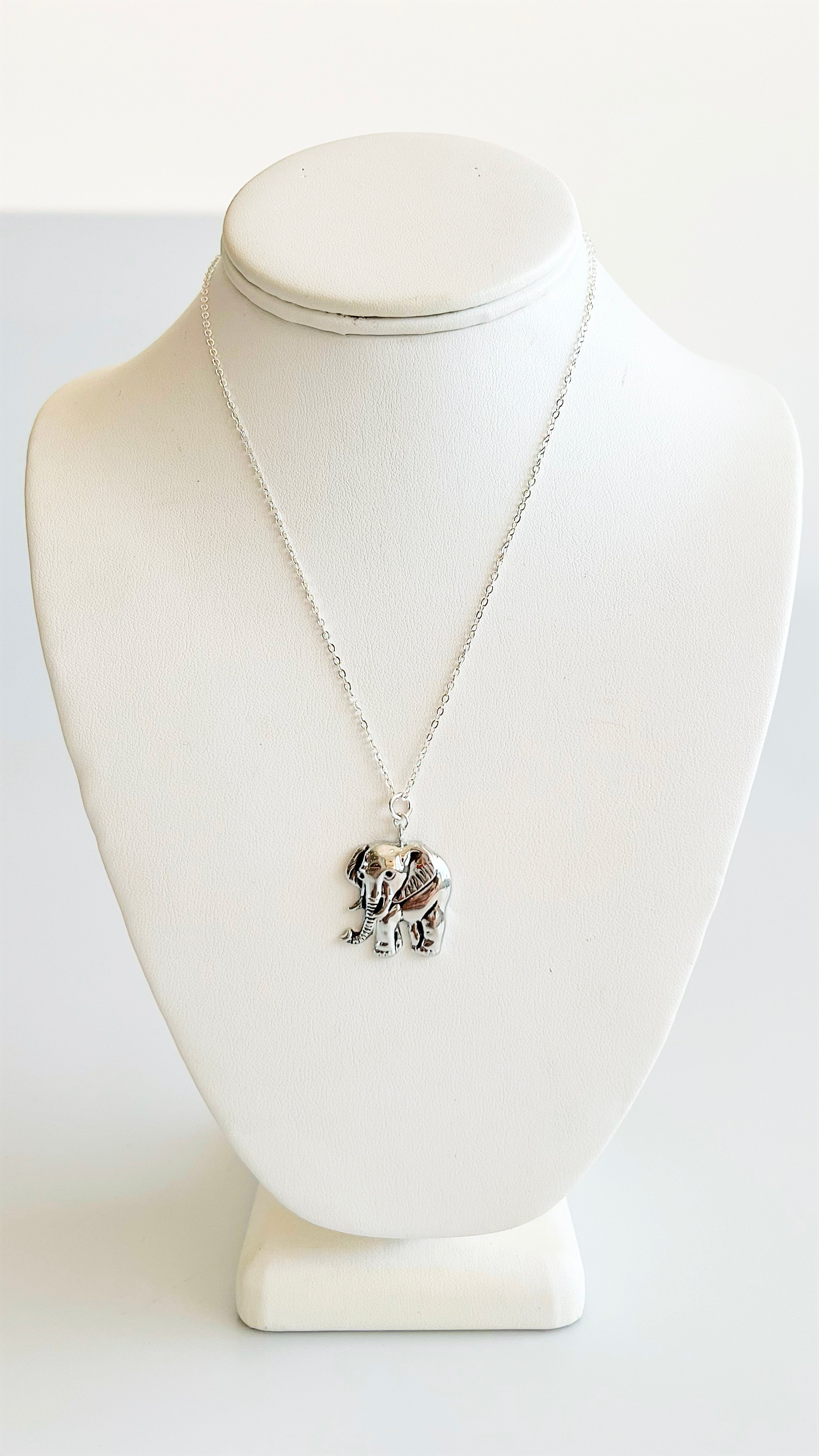 Silver Savage Pendant Necklace-230 Jewelry-NYW-Coastal Bloom Boutique, find the trendiest versions of the popular styles and looks Located in Indialantic, FL