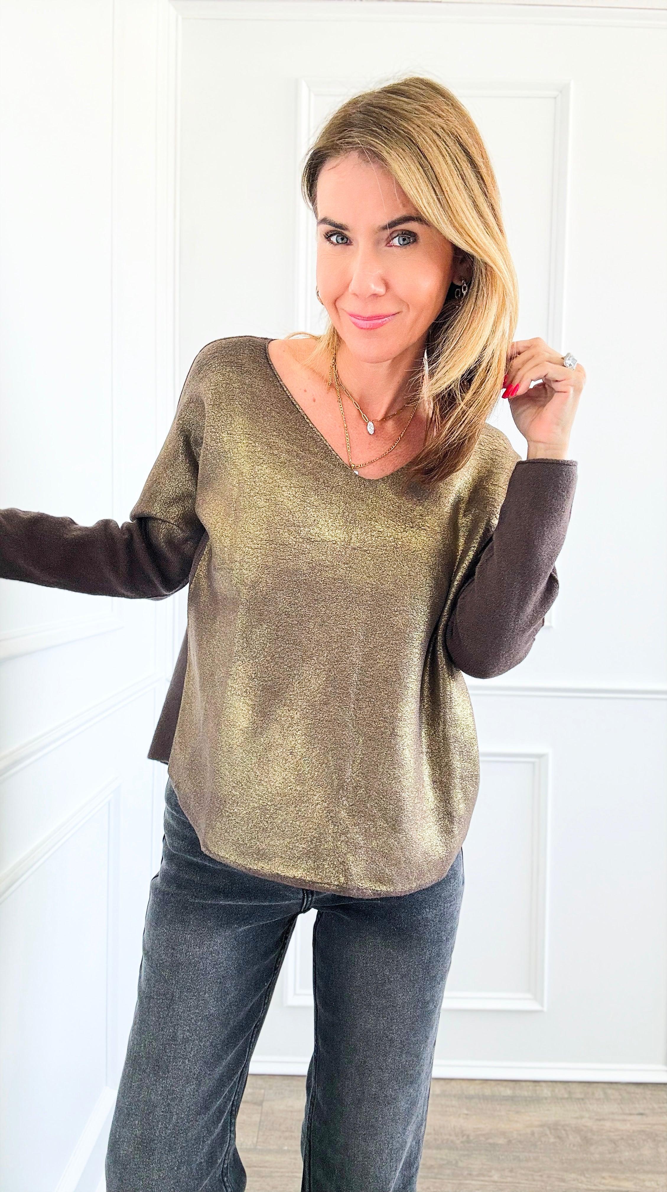 Gold Shine V-Neck Italian Pullover- Brown-140 Sweaters-Italianissimo-Coastal Bloom Boutique, find the trendiest versions of the popular styles and looks Located in Indialantic, FL