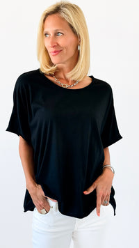 Everyday Italian Relaxed Top-Black-110 short Sleeve Top-Italianissimo-Coastal Bloom Boutique, find the trendiest versions of the popular styles and looks Located in Indialantic, FL