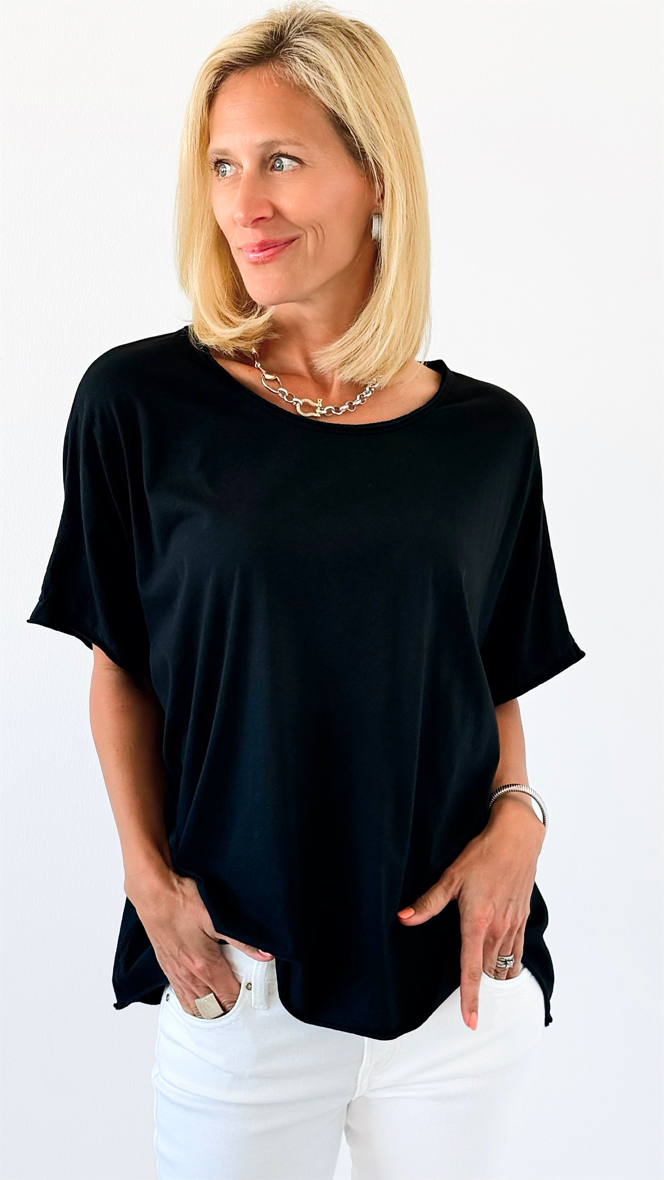 Everyday Italian Relaxed Top-Black-110 short Sleeve Top-Italianissimo-Coastal Bloom Boutique, find the trendiest versions of the popular styles and looks Located in Indialantic, FL