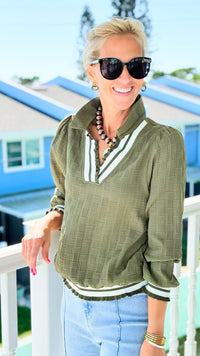 Varsity Lines Popover Top