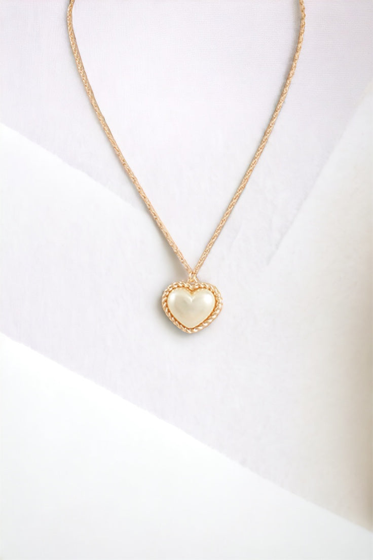 Pearl Heart Pendant Necklace-230 Jewelry-GS JEWELRY-Coastal Bloom Boutique, find the trendiest versions of the popular styles and looks Located in Indialantic, FL