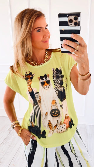 The Best Dressed Italian Graphic Aria Top- Green