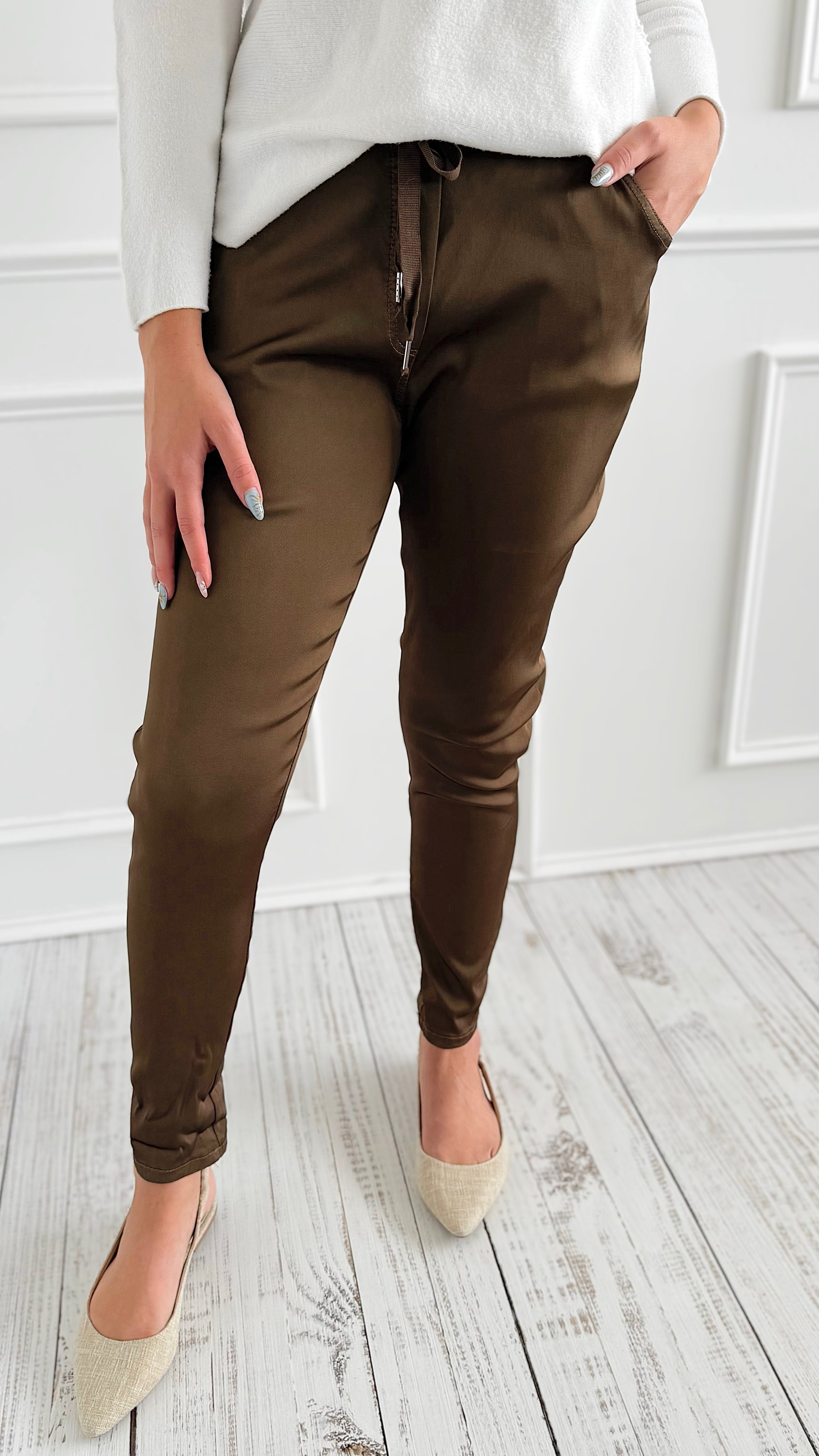Italian Wish List Jogger - Brown-180 Joggers-CRIS S.R.L.-Coastal Bloom Boutique, find the trendiest versions of the popular styles and looks Located in Indialantic, FL