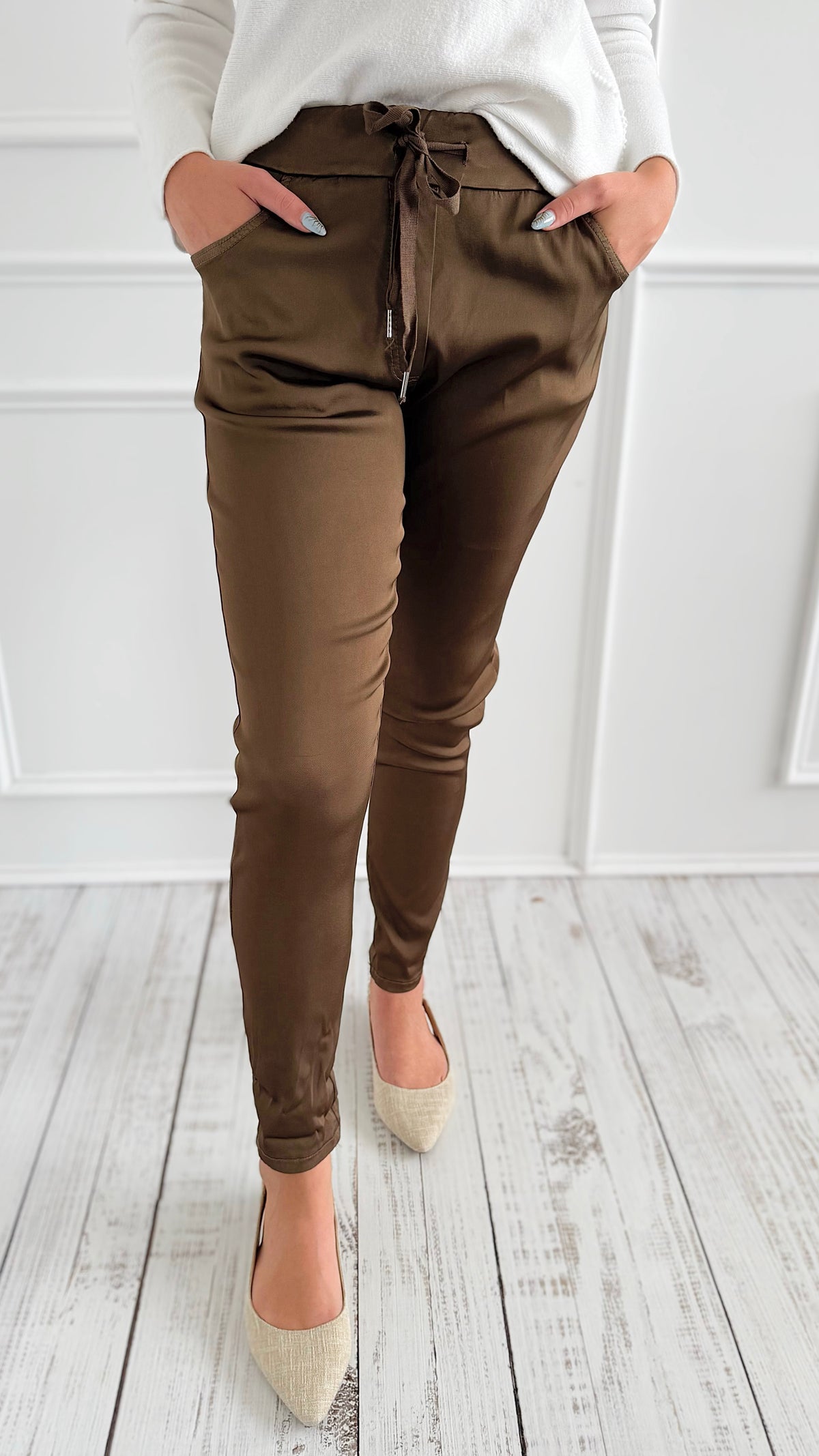 Italian Wish List Jogger - Brown-180 Joggers-CRIS S.R.L.-Coastal Bloom Boutique, find the trendiest versions of the popular styles and looks Located in Indialantic, FL
