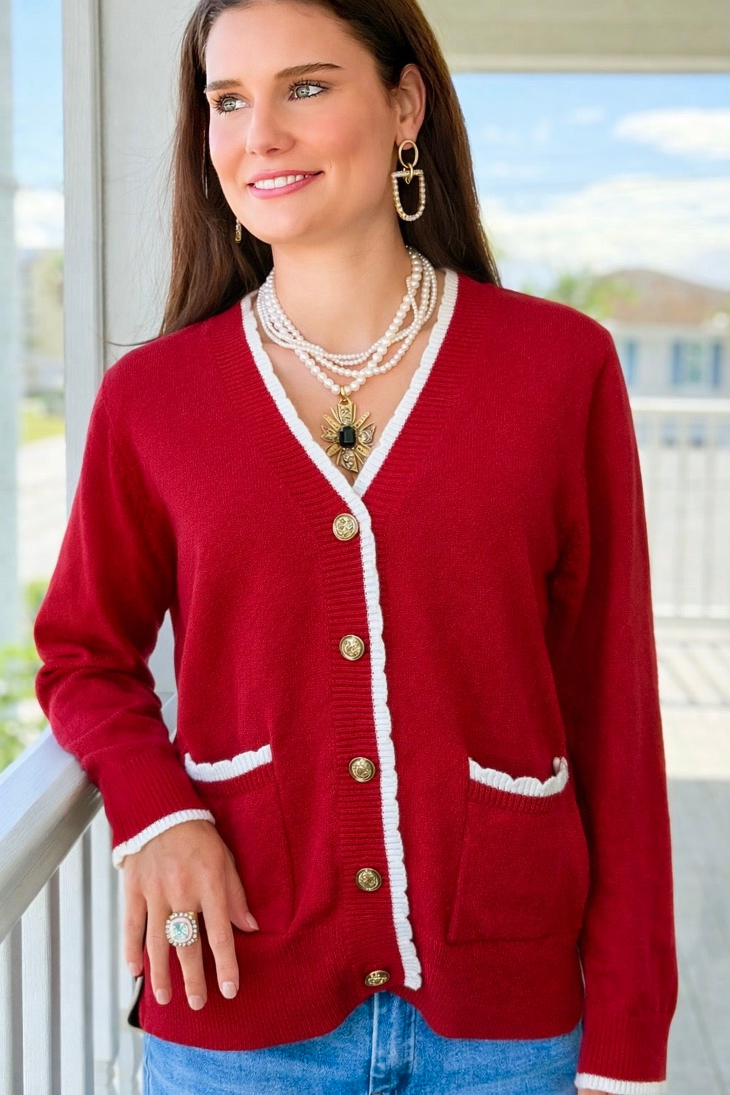Uptown Story Scallop Edge Cardigan - Red/ivory