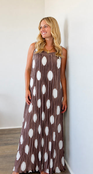 Polka Dots Pleated Sleeveless Italian Dress- Mocha