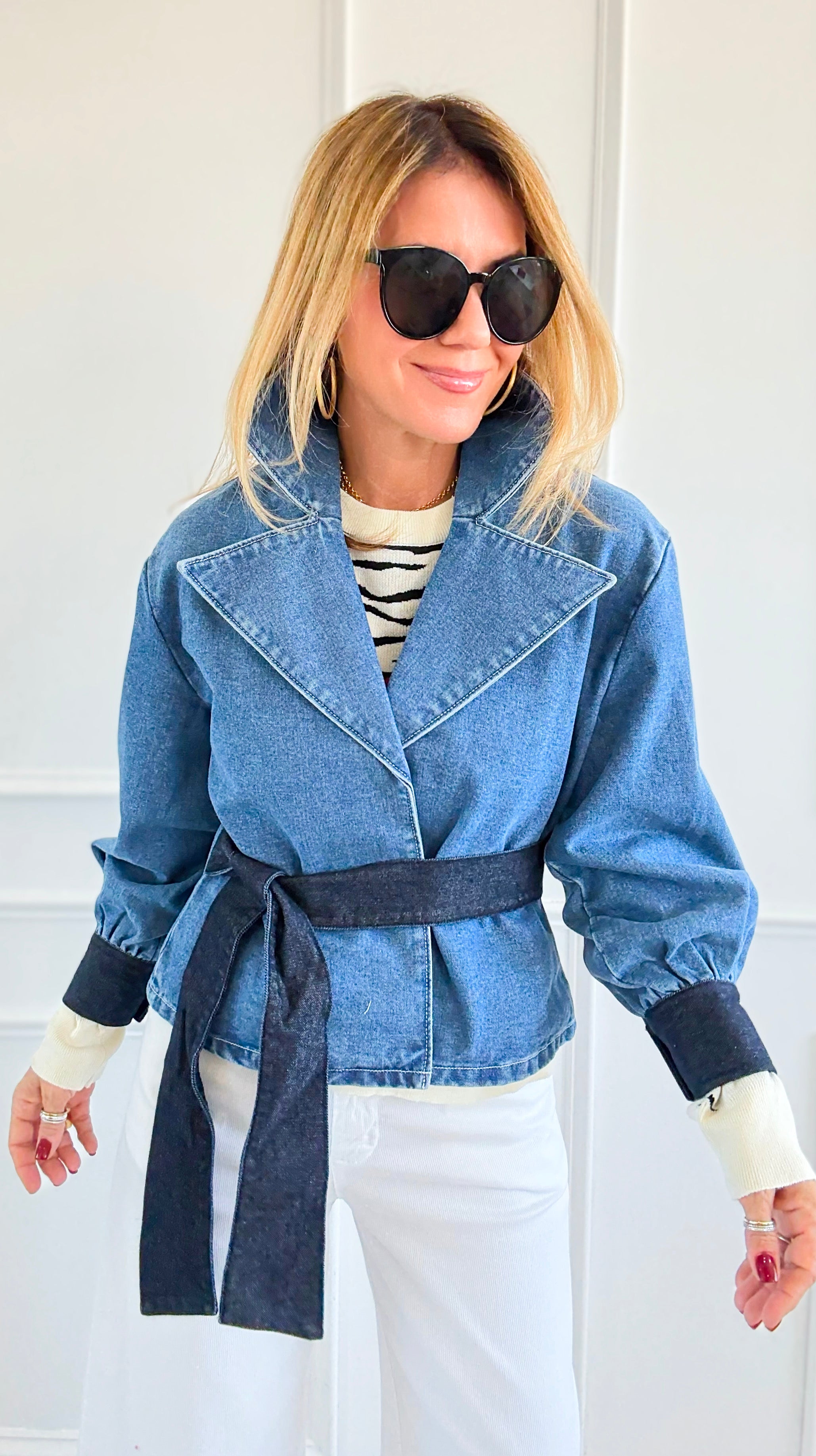 Contrast Charm Denim Jacket-160 Jackets-ROUSSEAU-Coastal Bloom Boutique, find the trendiest versions of the popular styles and looks Located in Indialantic, FL