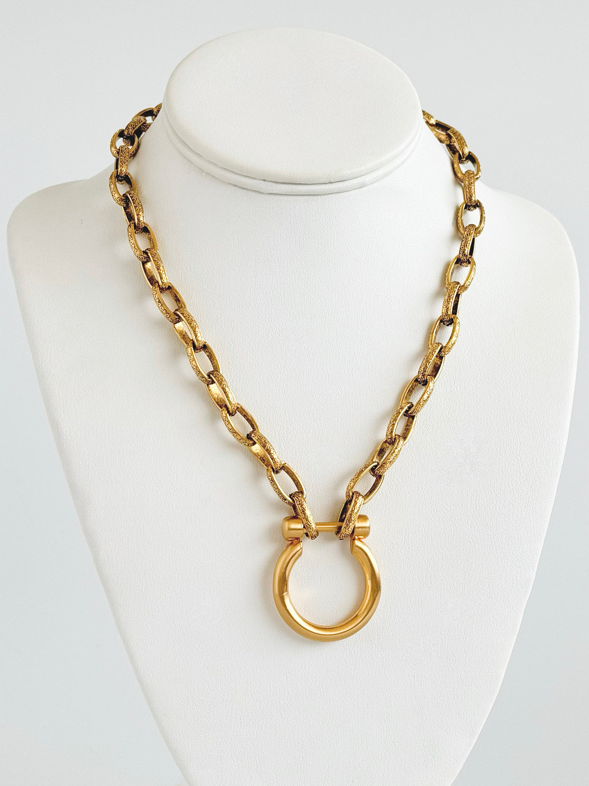 Oval Link Horsebit Necklace-230 Jewelry-YOCHI-Coastal Bloom Boutique, find the trendiest versions of the popular styles and looks Located in Indialantic, FL