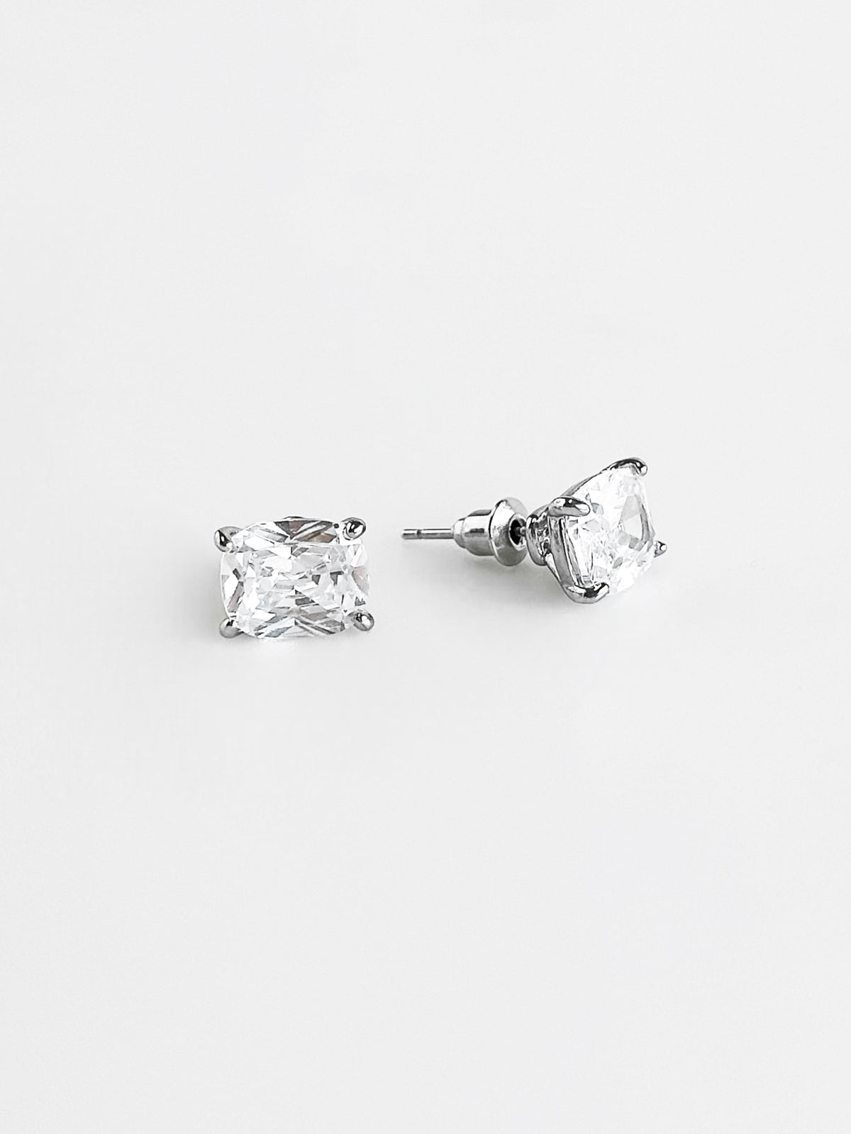 Radiant Stud Earrings-230 Jewelry-Chasing Bandits-Coastal Bloom Boutique, find the trendiest versions of the popular styles and looks Located in Indialantic, FL