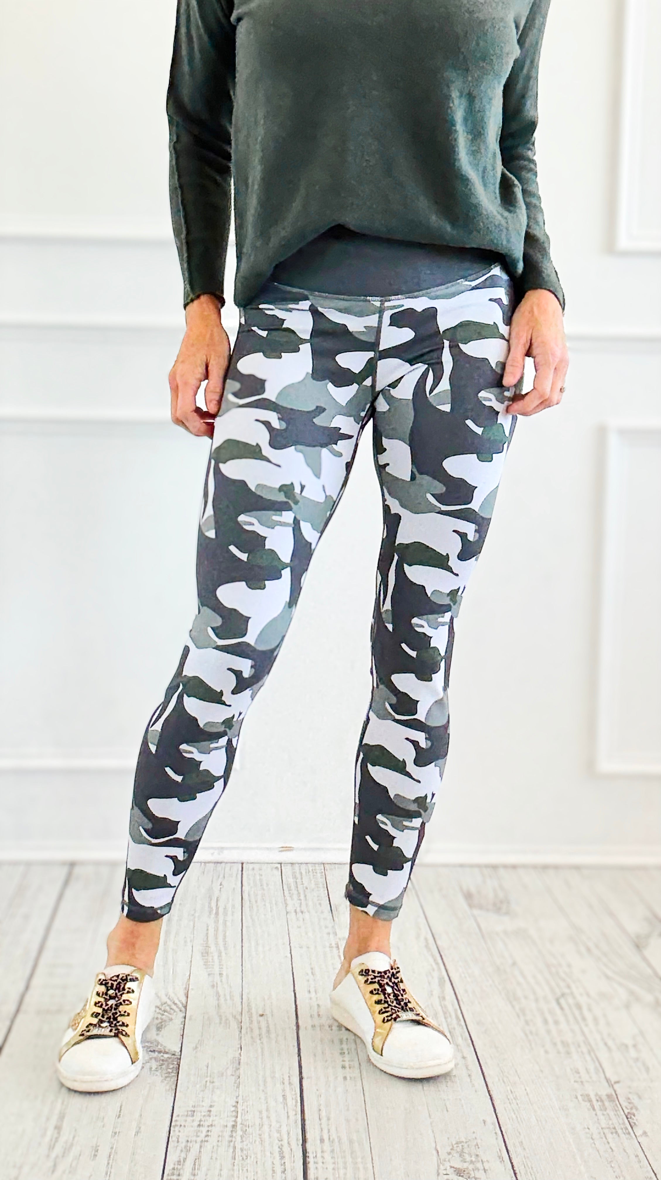 Trailblazer Pocket Leggings-100 Pants-YELETE-Coastal Bloom Boutique, find the trendiest versions of the popular styles and looks Located in Indialantic, FL