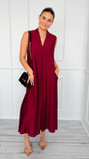 Tiara Texture Sleeveless Italian Dress-200 Dresses/Jumpsuits/Rompers-Italianissimo-Coastal Bloom Boutique, find the trendiest versions of the popular styles and looks Located in Indialantic, FL