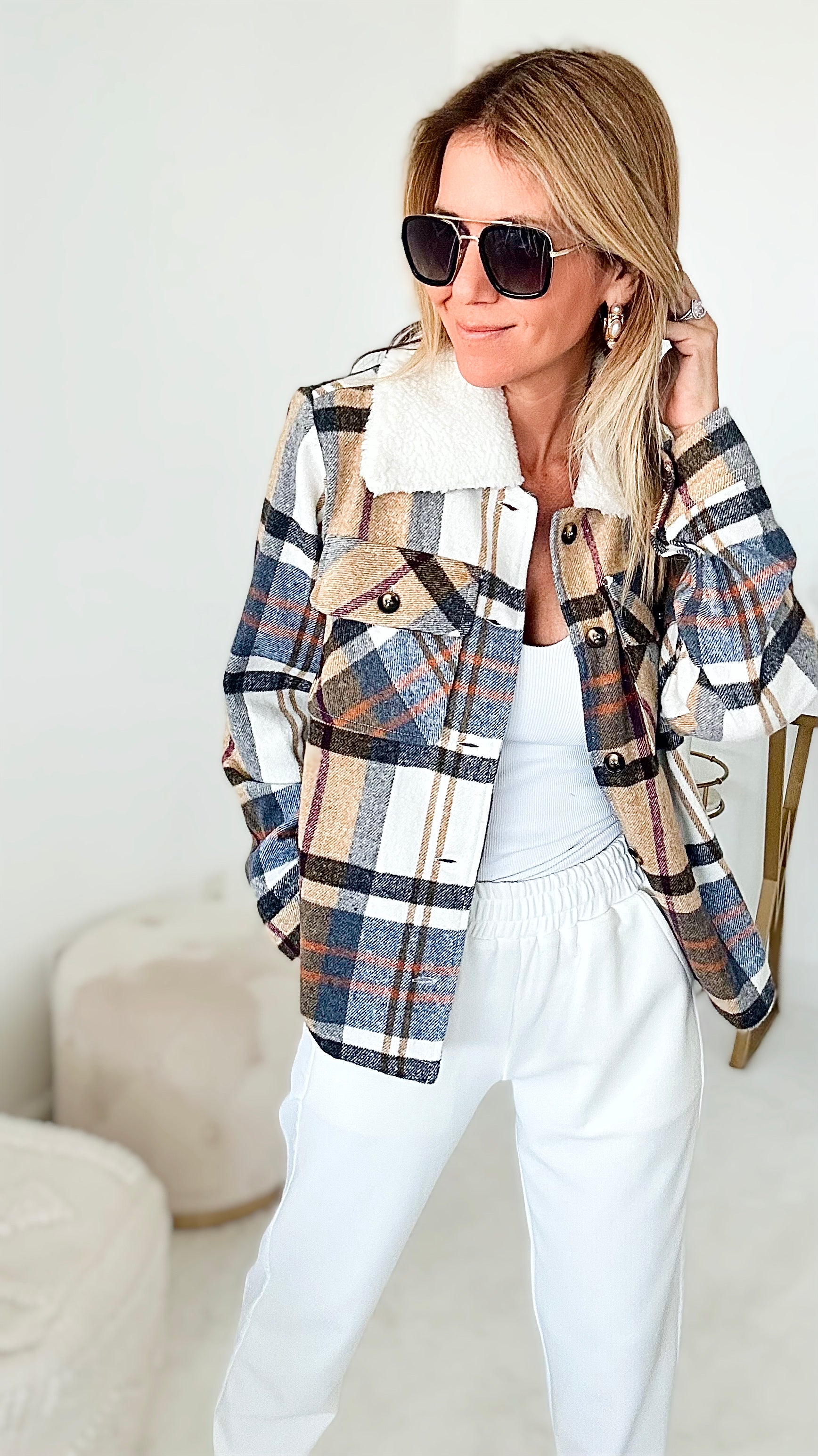 Plaid Vintage Sherpa Jacket - Taupe – Coastal Bloom