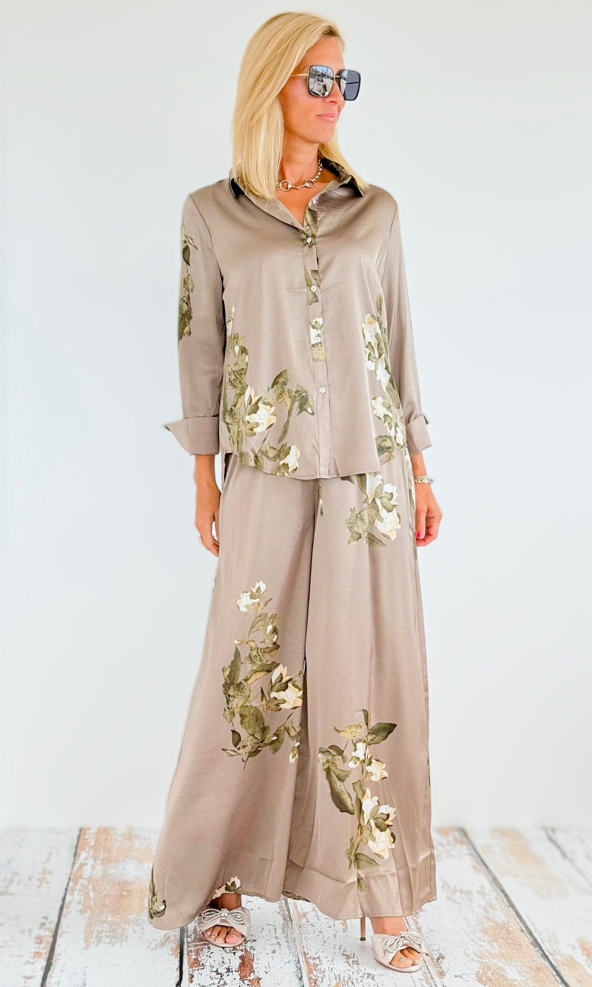Floral Printed Long Sleeve Set-130 Long Sleeve Tops-Aakaa-Coastal Bloom Boutique, find the trendiest versions of the popular styles and looks Located in Indialantic, FL