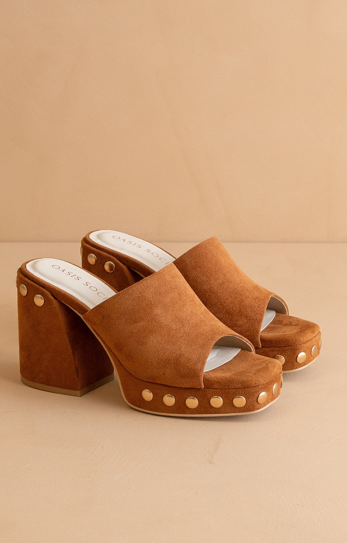 Gold Rush Platform Mule-250 Shoes-Oasis Society-Coastal Bloom Boutique, find the trendiest versions of the popular styles and looks Located in Indialantic, FL