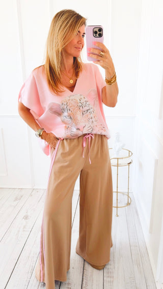 On Track Italian Wide Sweatpants- Camel/ Pink