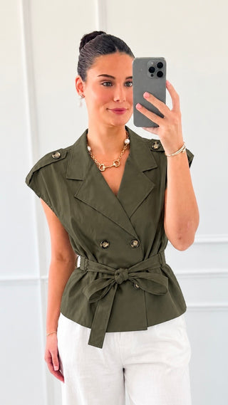 Modern Italian Sleeveless Jacket