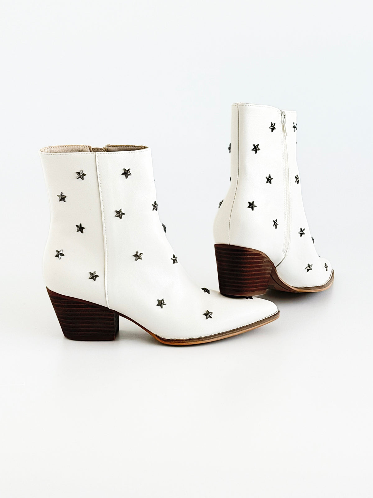 Superstar Ankle Boots - White-250 Shoes-Oasis Society-Coastal Bloom Boutique, find the trendiest versions of the popular styles and looks Located in Indialantic, FL