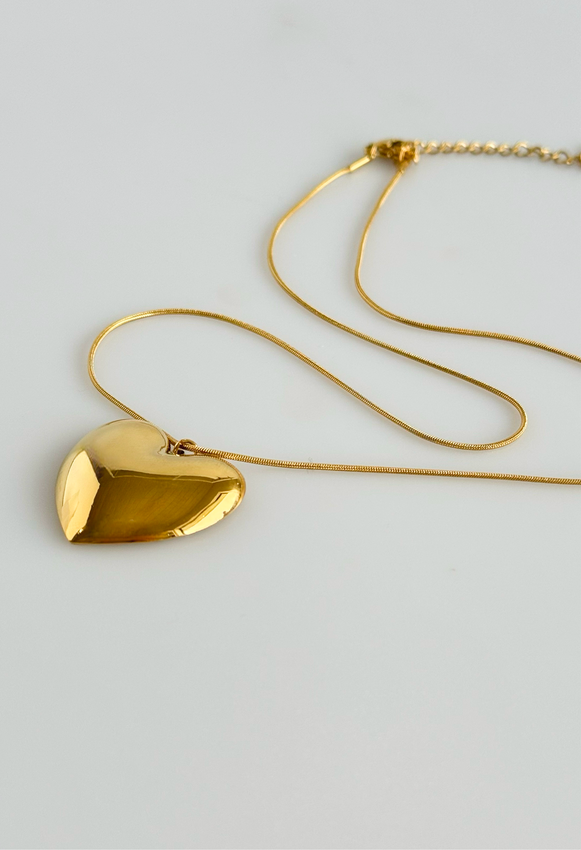 Golden Heartbeat Pendant Necklace-230 Jewelry-DARLING-Coastal Bloom Boutique, find the trendiest versions of the popular styles and looks Located in Indialantic, FL