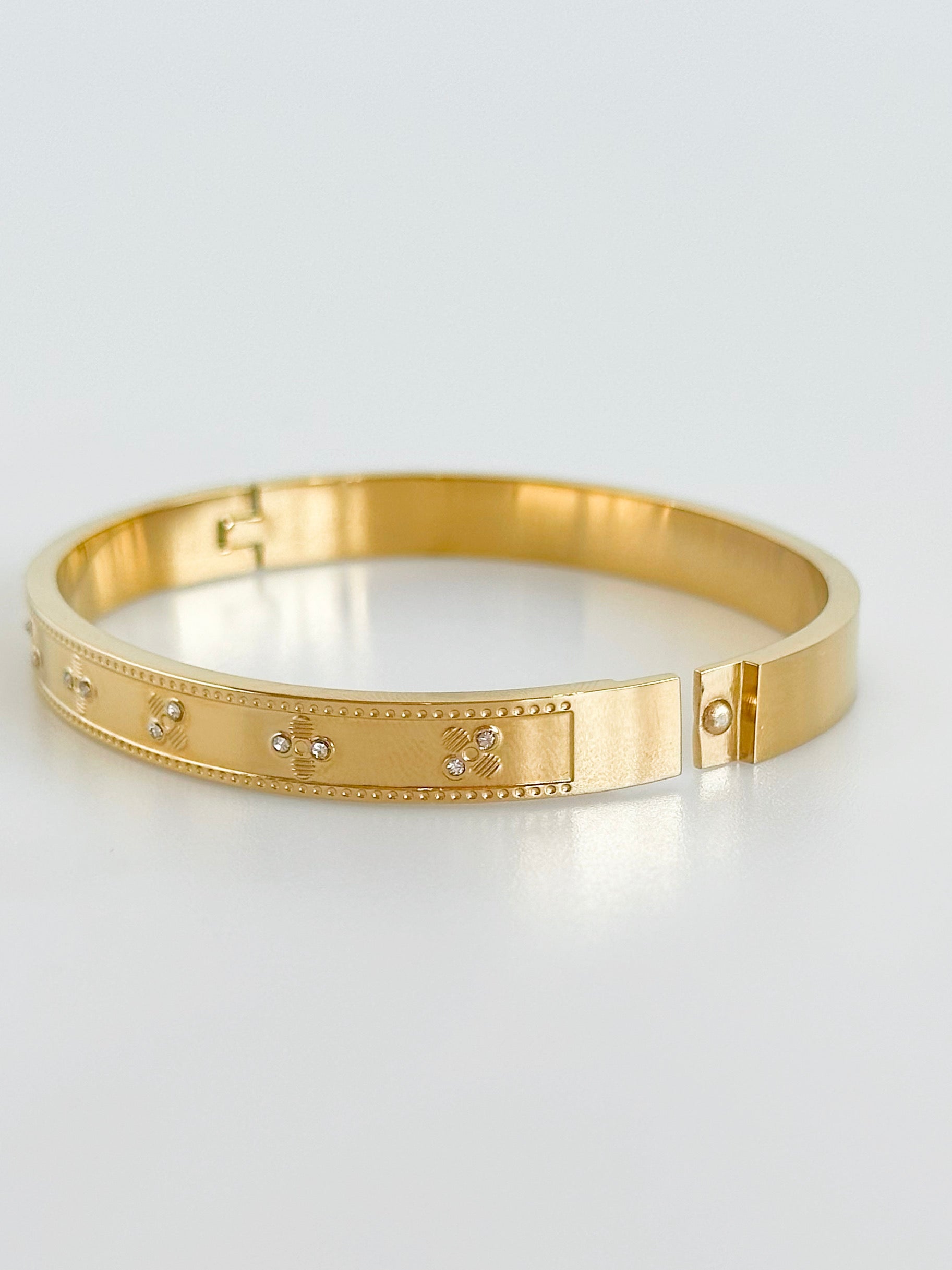 Radiant Studded Bangle Bracelet-230 Jewelry-GS JEWELRY-Coastal Bloom Boutique, find the trendiest versions of the popular styles and looks Located in Indialantic, FL