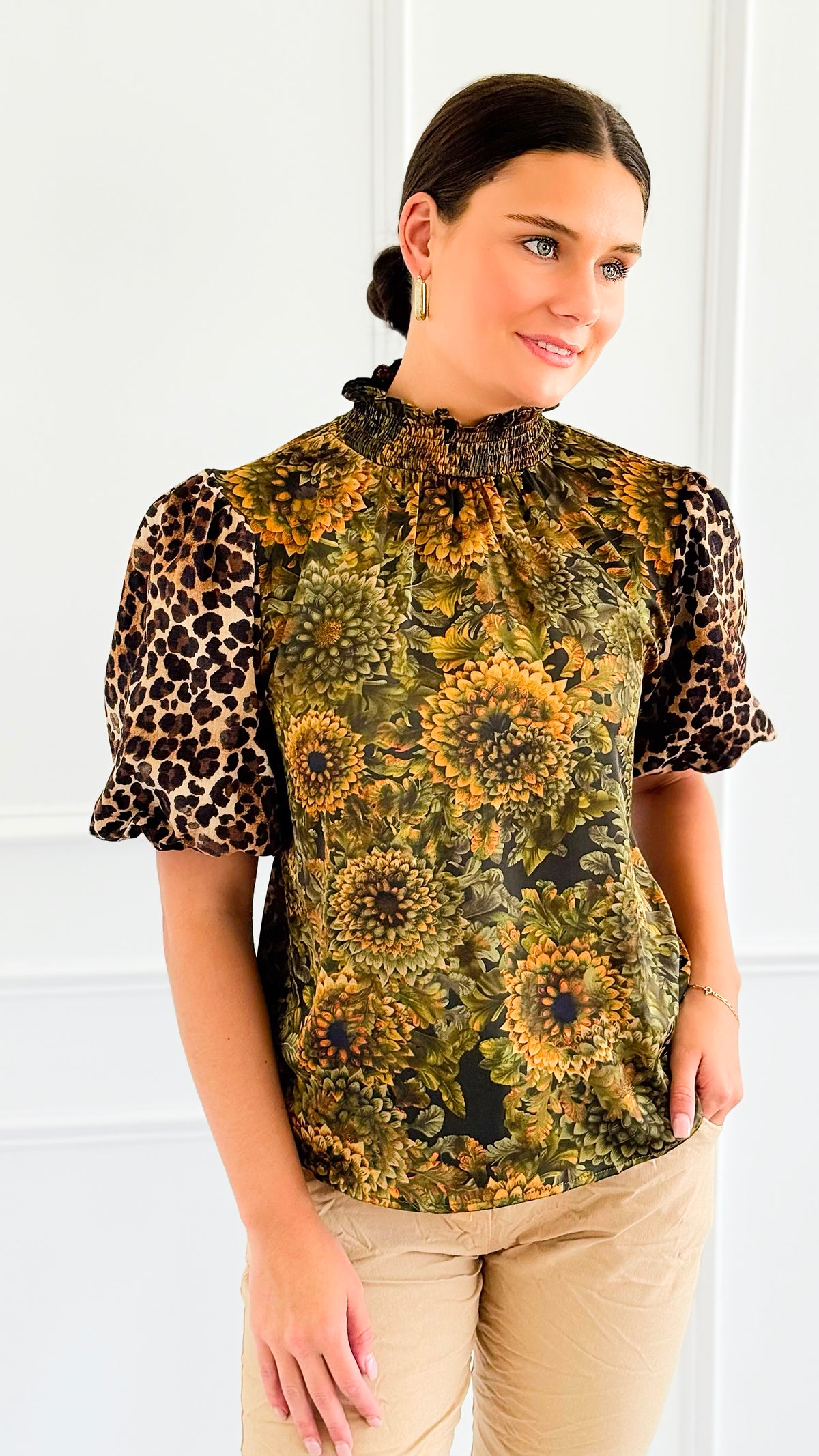 Wild Bloom Puff Sleeve Top-110 Short Sleeve Tops-VOY-Coastal Bloom Boutique, find the trendiest versions of the popular styles and looks Located in Indialantic, FL