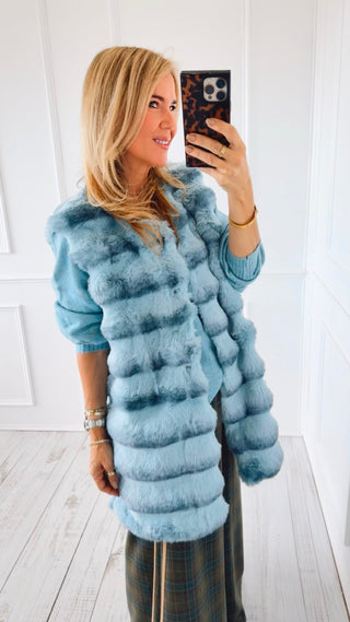 Winter Frost Faux Fur Vest - Blue