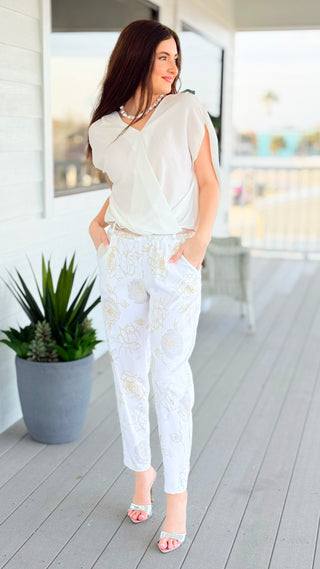 Refined Floral Belted Italian Pant