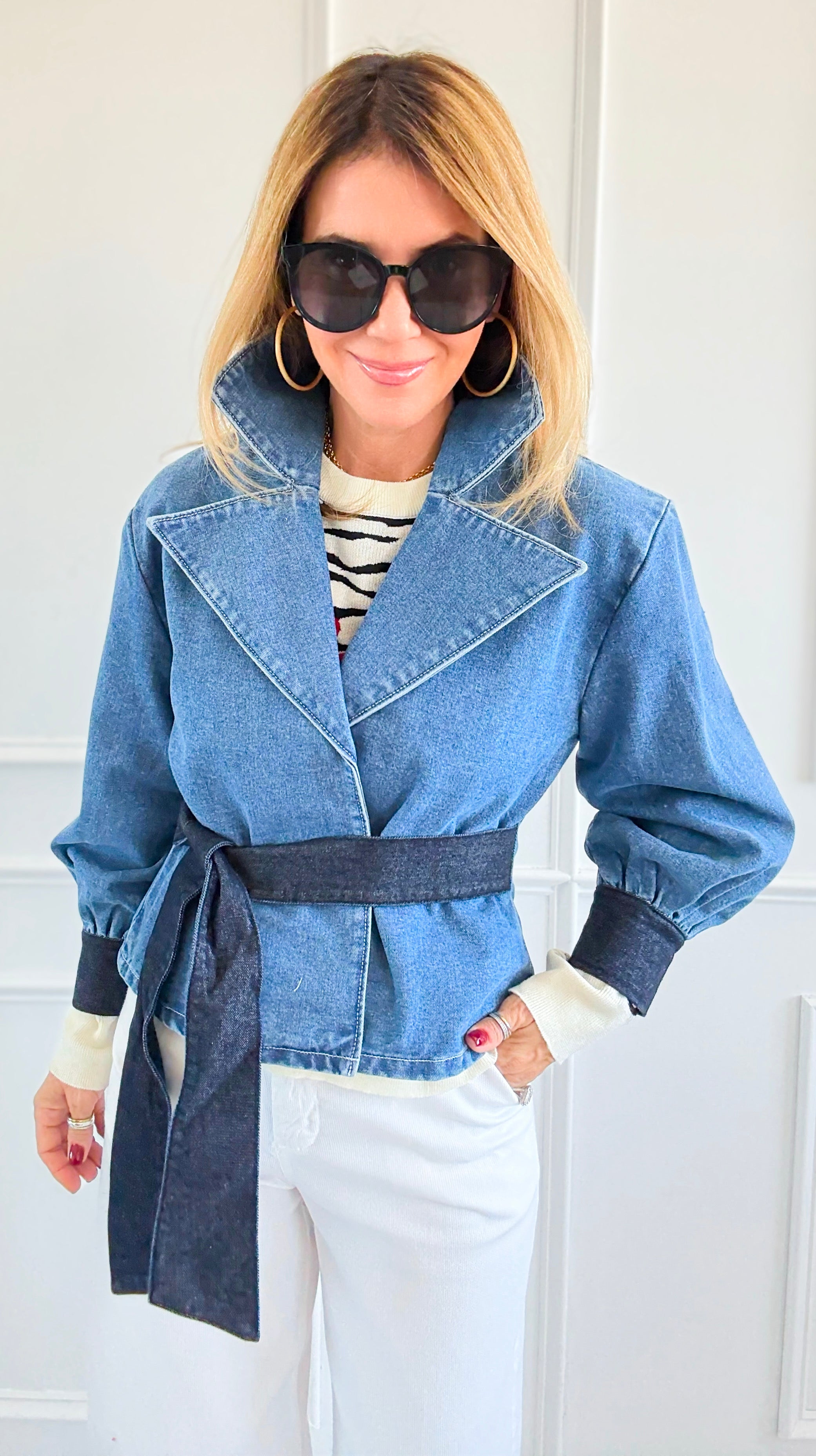 Contrast Charm Denim Jacket-160 Jackets-ROUSSEAU-Coastal Bloom Boutique, find the trendiest versions of the popular styles and looks Located in Indialantic, FL