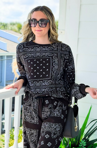 Bandana Chic Italian Sweatshirt - Brown