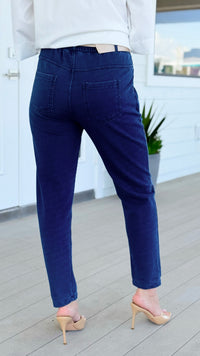 Understated Chic Belted Italian Pant