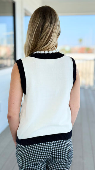 Two-Tone Buttoned Vest