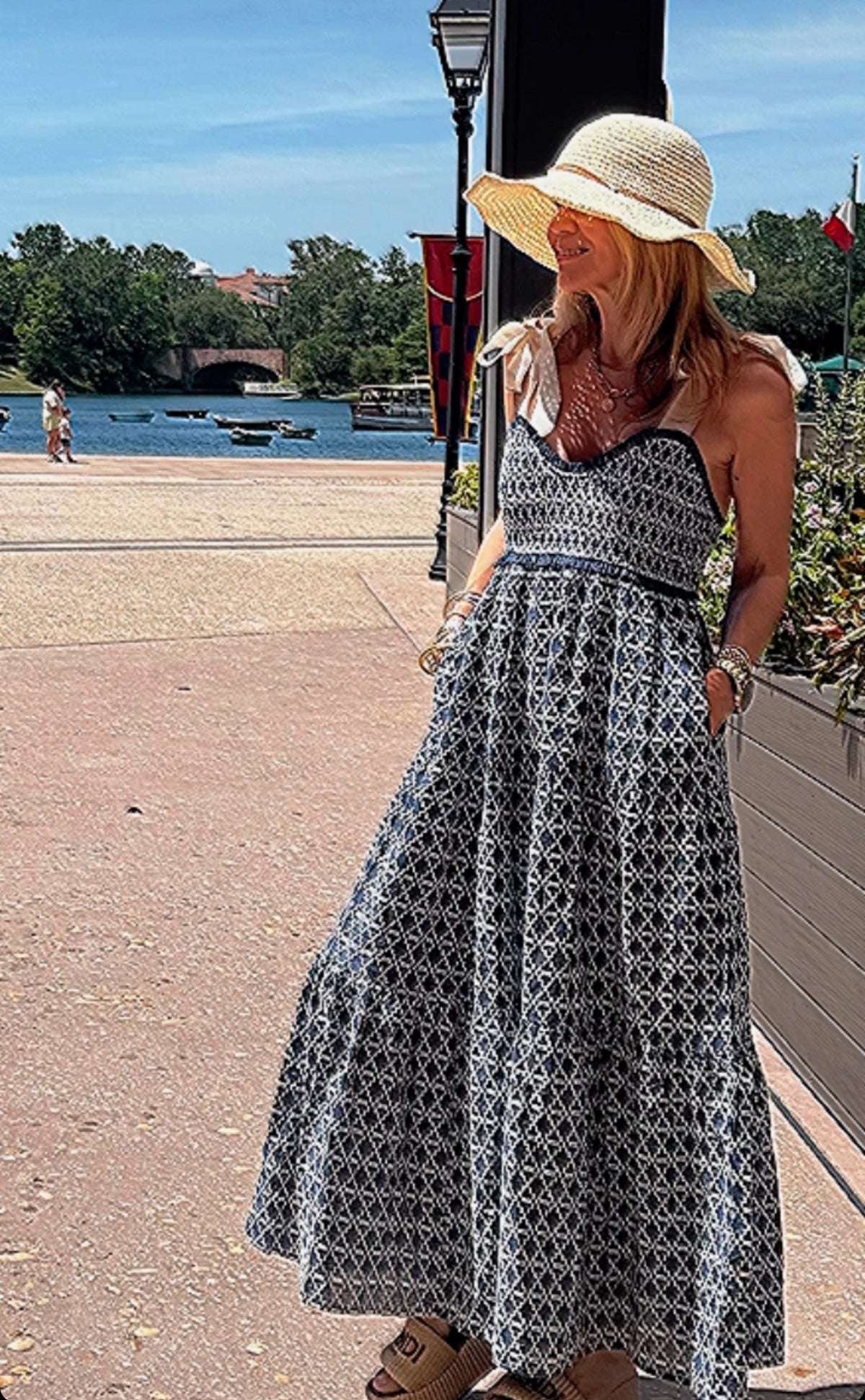 Sweetheart Embroidered Midi Dress-200 Dresses/Jumpsuits/Rompers-Lovelo x GeeGee-Coastal Bloom Boutique, find the trendiest versions of the popular styles and looks Located in Indialantic, FL
