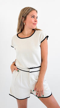 Contrast Linen Boxy Top-110 Short Sleeve Tops-Blu Pepper-Coastal Bloom Boutique, find the trendiest versions of the popular styles and looks Located in Indialantic, FL