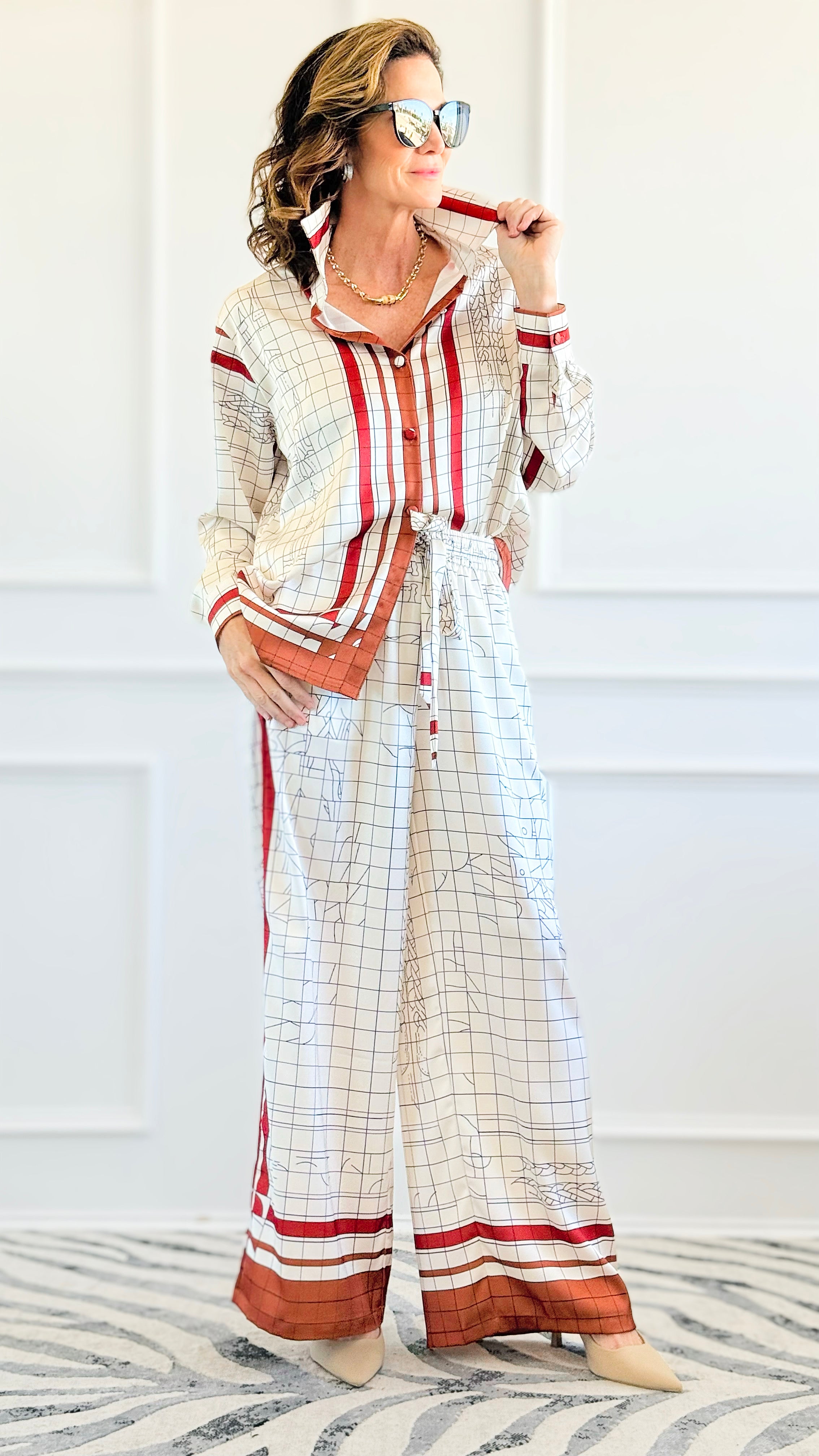 Timeless Lines Lounge Ensemble Set-210 Loungewear/sets-LA ROS-Coastal Bloom Boutique, find the trendiest versions of the popular styles and looks Located in Indialantic, FL