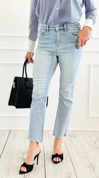 Weekend Crop Denim Pant-190 Denim-Mica Denim-Coastal Bloom Boutique, find the trendiest versions of the popular styles and looks Located in Indialantic, FL