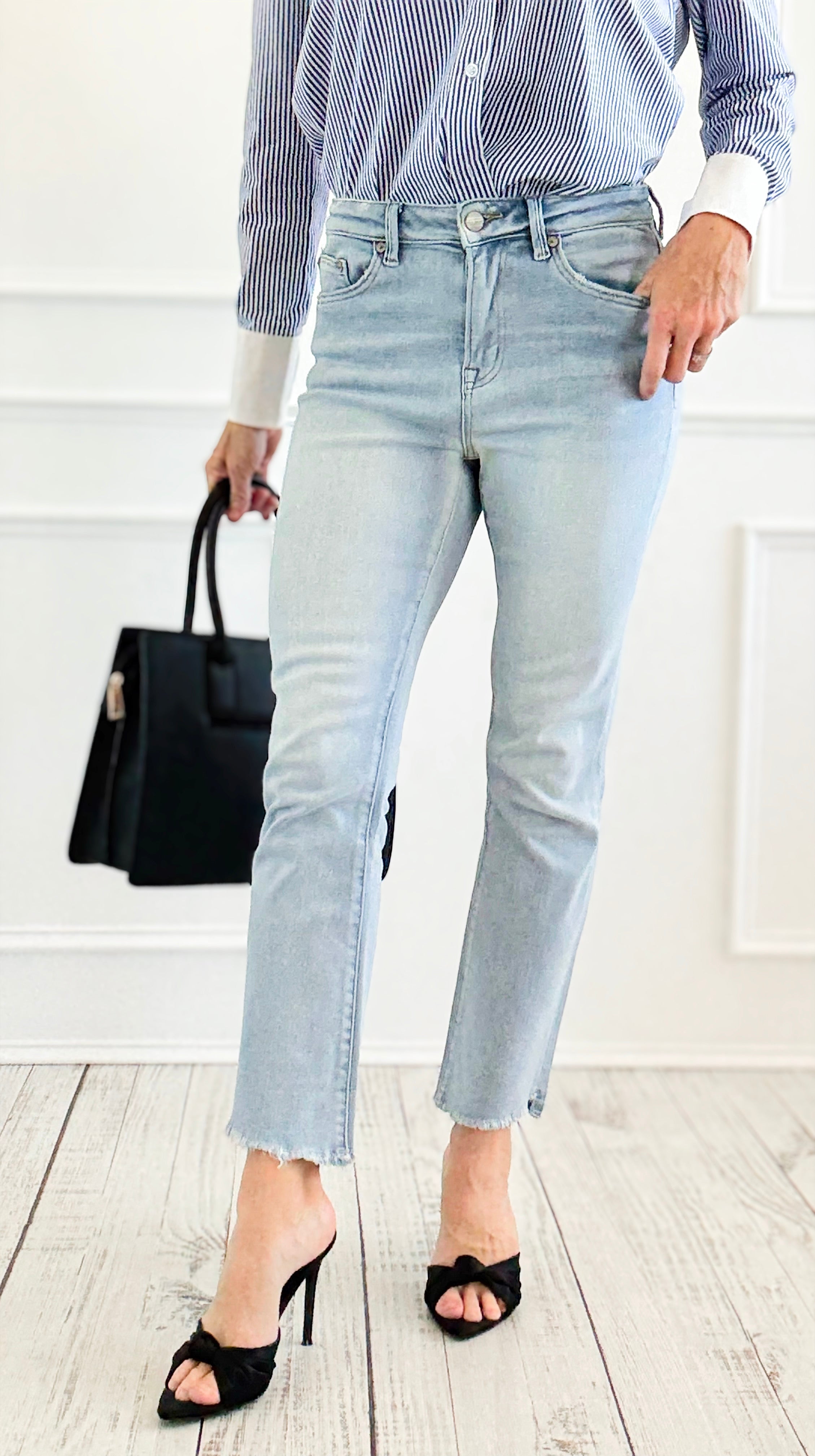 Weekend Crop Denim Pant-190 Denim-Mica Denim-Coastal Bloom Boutique, find the trendiest versions of the popular styles and looks Located in Indialantic, FL
