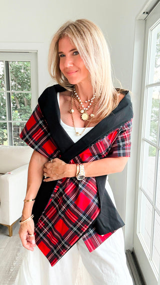 It’s a Wrap - 
Timeless Tartan Italian Wrap