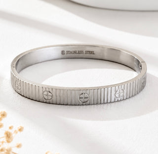 PRE ORDER-Stainless Steel Nailed Textured Bangle Bracelet