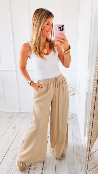 Bold Elegance Pants - Taupe