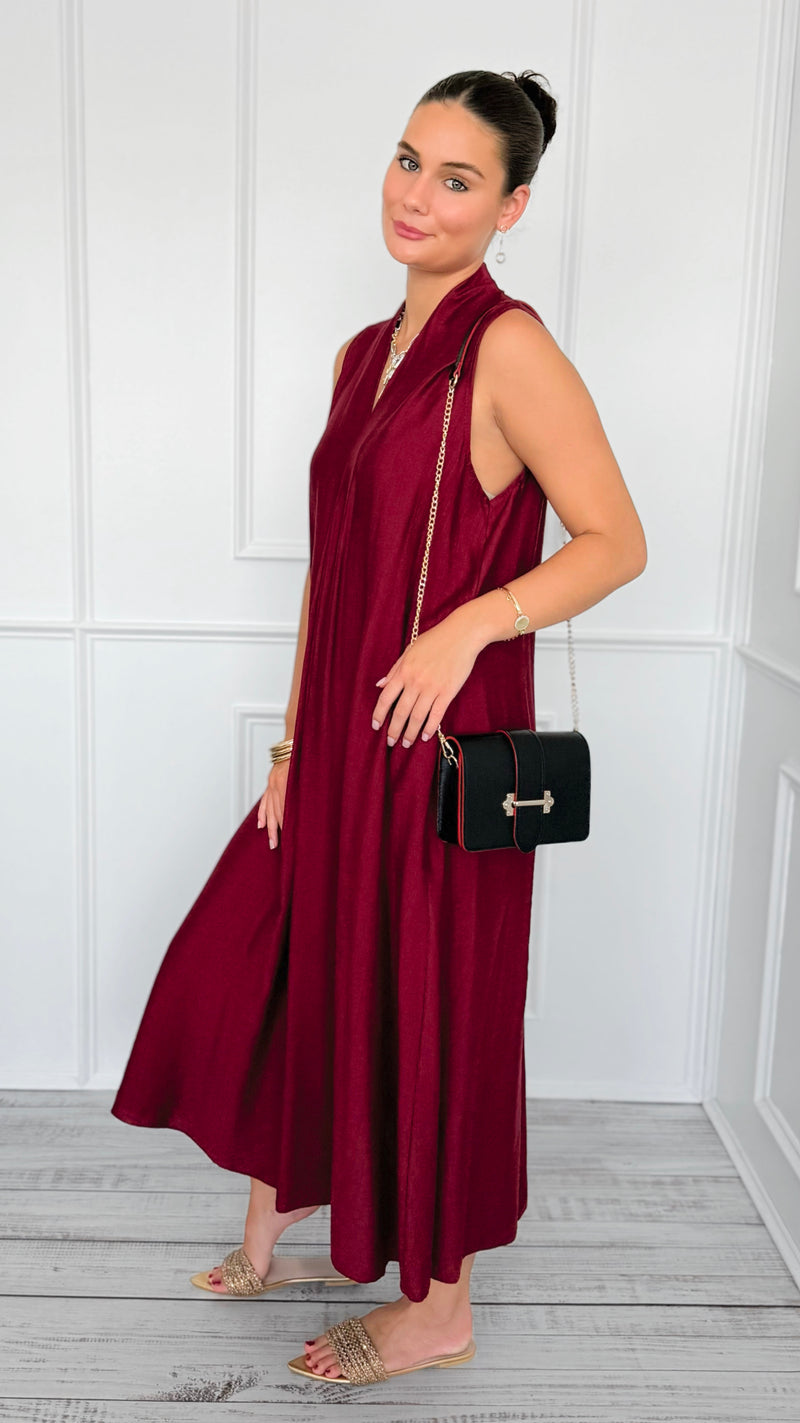 Tiara Texture Sleeveless Italian Dress-200 Dresses/Jumpsuits/Rompers-Italianissimo-Coastal Bloom Boutique, find the trendiest versions of the popular styles and looks Located in Indialantic, FL