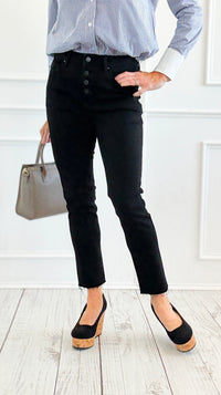 The Easy Crop Denim Pant-190 Denim-Mica Denim-Coastal Bloom Boutique, find the trendiest versions of the popular styles and looks Located in Indialantic, FL