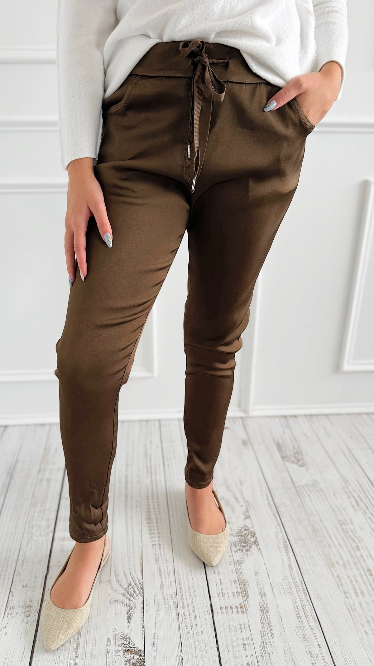 Italian Wish List Jogger - Brown-180 Joggers-CRIS S.R.L.-Coastal Bloom Boutique, find the trendiest versions of the popular styles and looks Located in Indialantic, FL