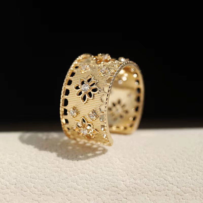 Petal Frame Statement Ring