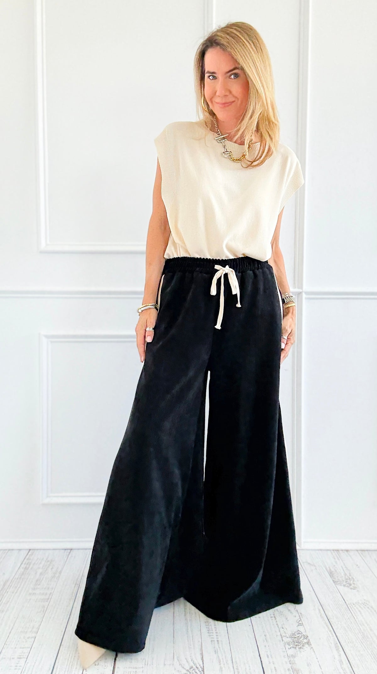 Tracked Threads Italian Palazzo- Black-100 Pants-AZUL MONACO-Coastal Bloom Boutique, find the trendiest versions of the popular styles and looks Located in Indialantic, FL