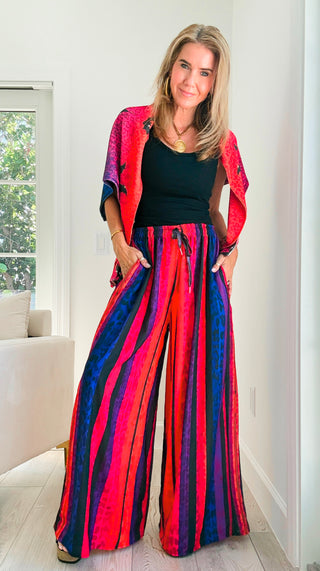 Midnight Mischief Kapri Italian Pants