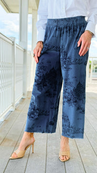 Scenic Story Wide Leg Pants