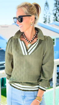 Varsity Lines Popover Top